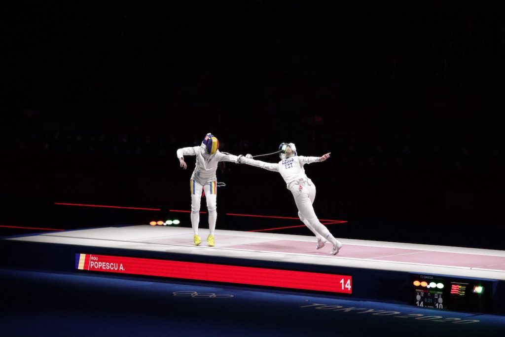 Popescu (ROU) vs Lehis (EST) - Women's Epee Individual Semifinals, Tokyo 2020